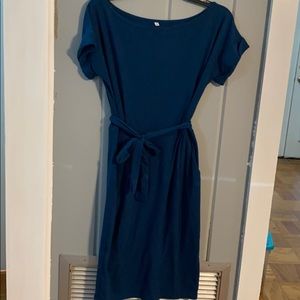 Short sleeved dress w pockets